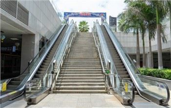 Escalator extérieur